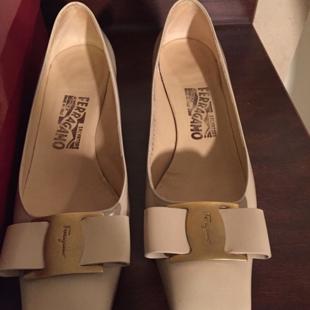 Shoes - Picture 2 of 6